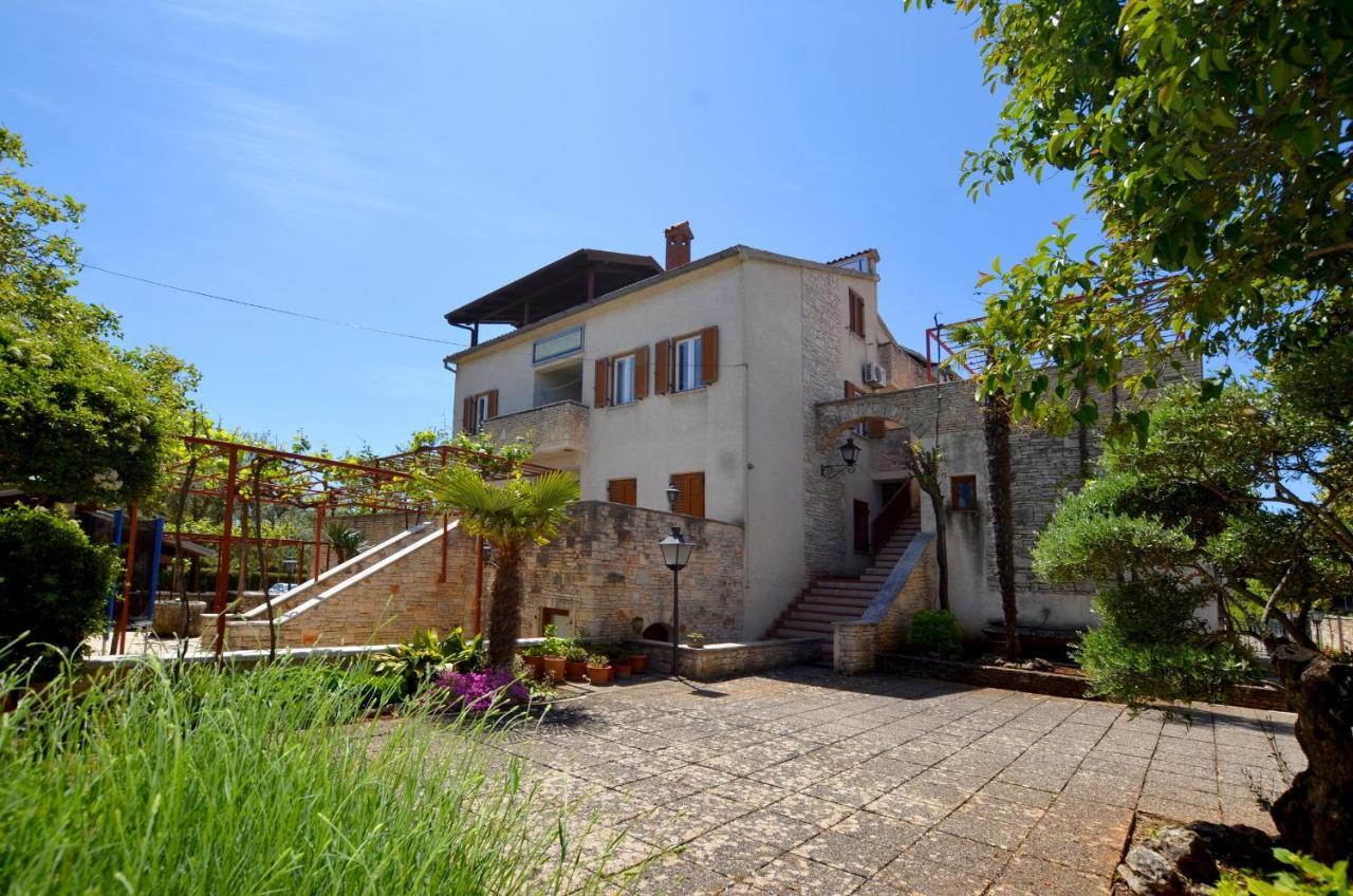 Galant Apartments Rovinj Eksteriør bilde